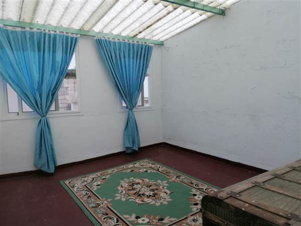 casa de pueblo en venta en cortes de la frontera málaga foto grande (3)