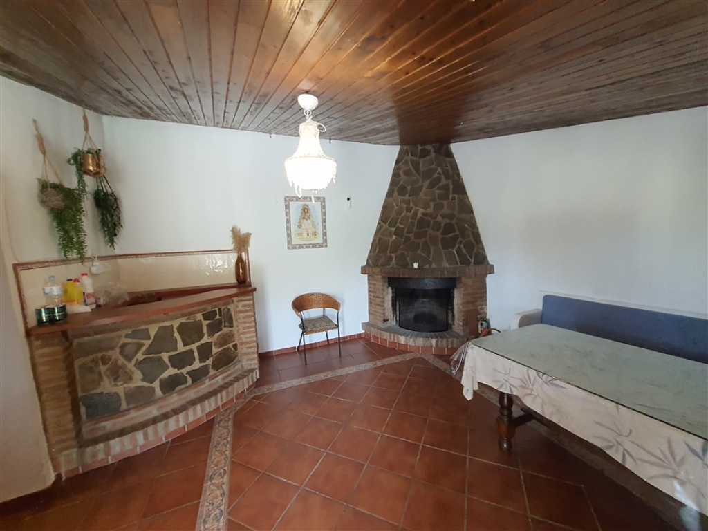 casa de campo-masía en venta en montecorto málaga foto grande (2)