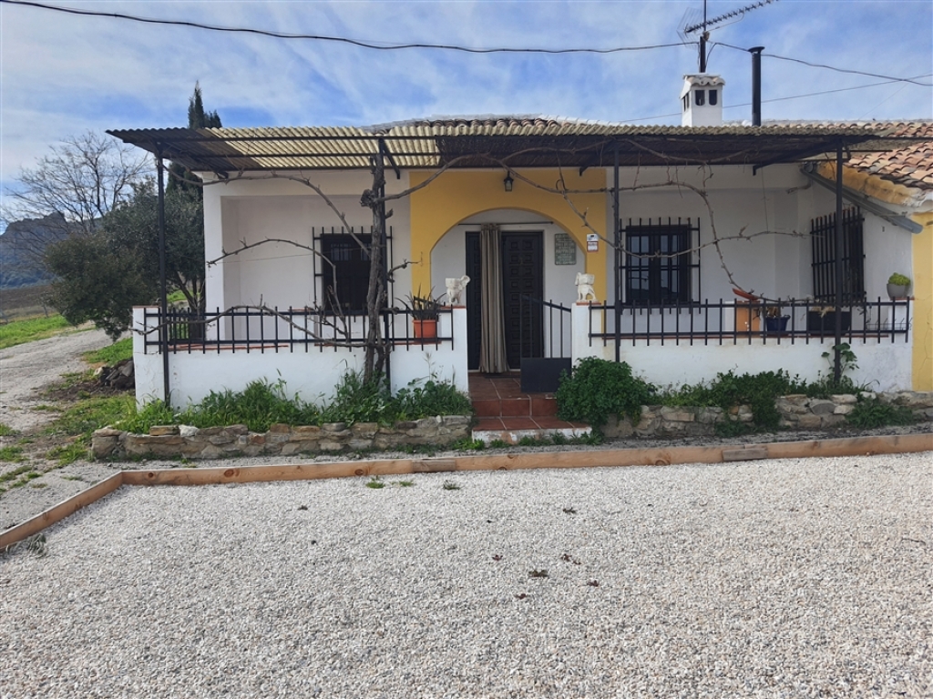 Foto casa de campo-masía en venta en montecorto málaga