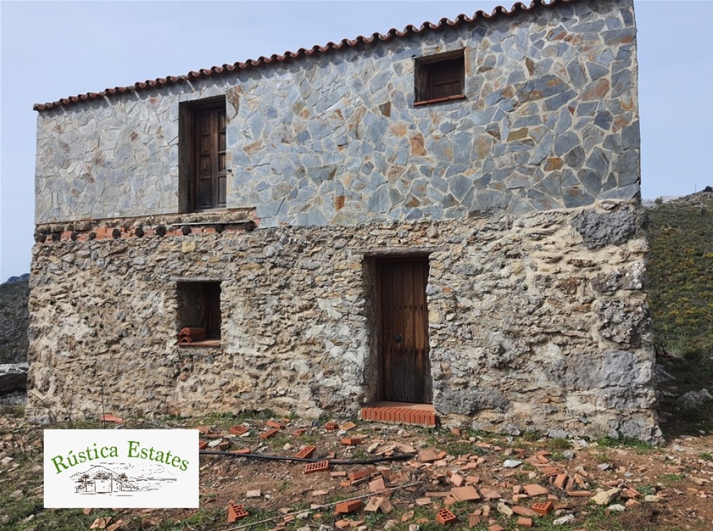 Foto casa de campo-masía en venta en parauta málaga