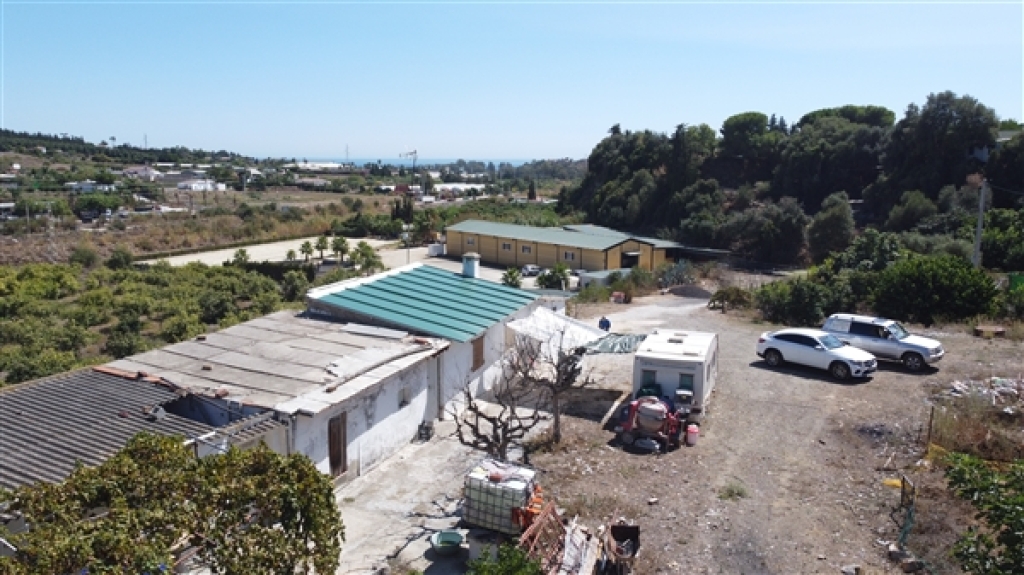 Foto parcela en venta en estepona málaga