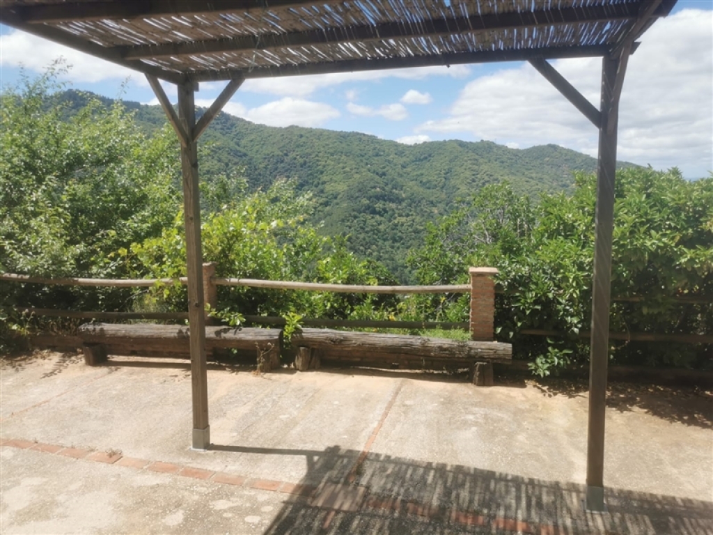 casa de campo-masía en venta en jubrique málaga foto grande (3)