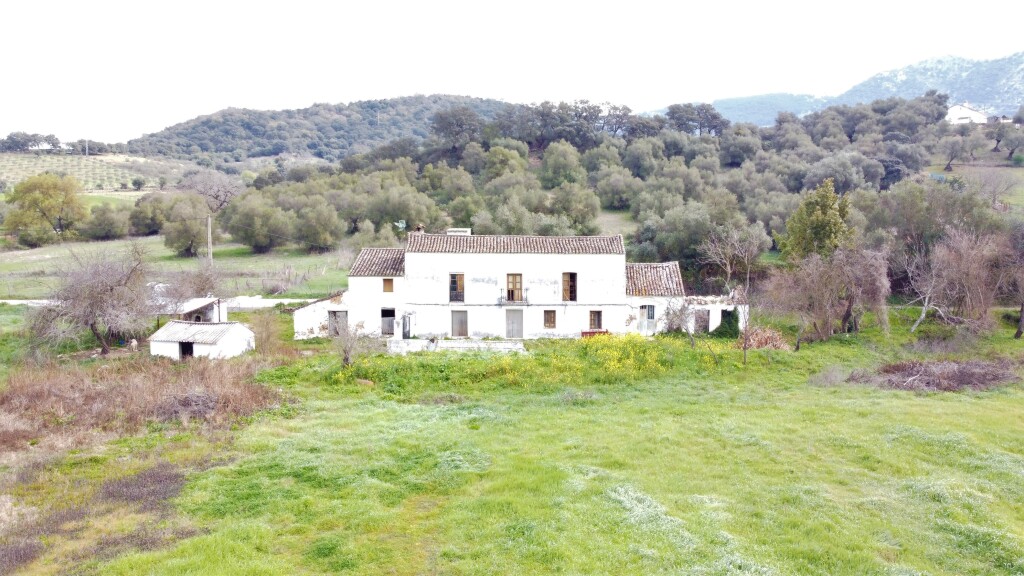 Foto casa de campo-masía en venta en cortes de la frontera málaga
