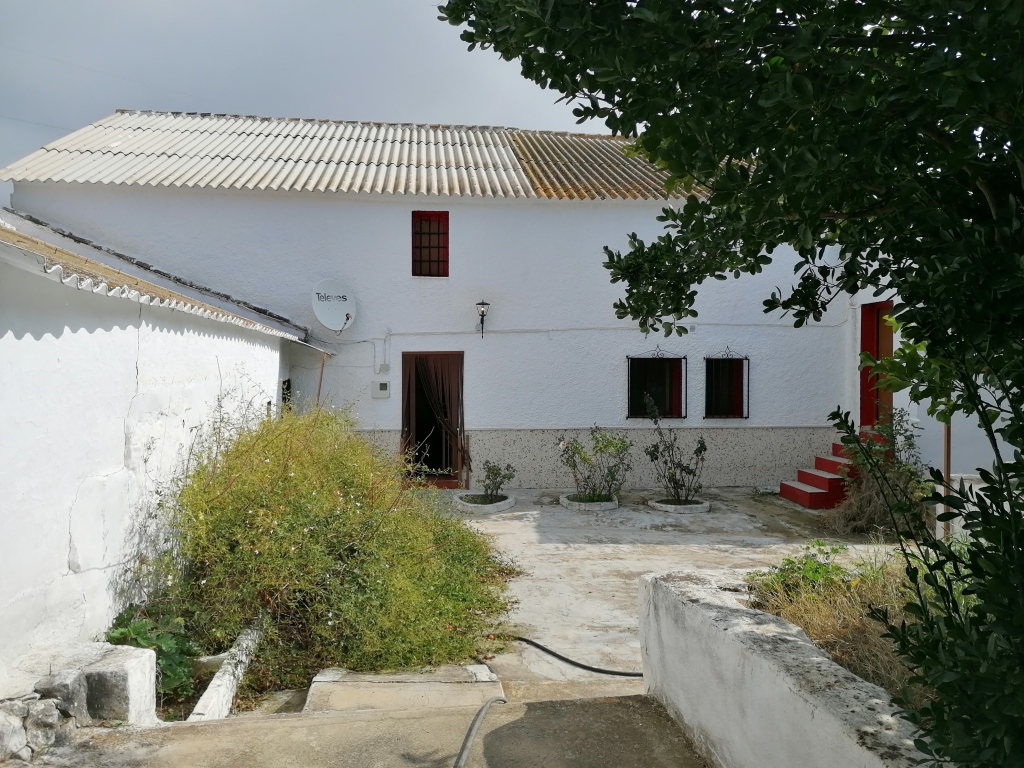 casa de campo-masía en venta en teba málaga foto grande (3)