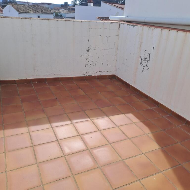 Foto vivienda en construcción en zona céntrica del pedroso!!!