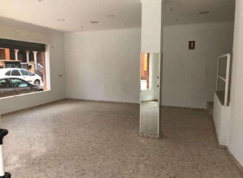 gran oporunidad. estupendo local comercial en la algaba!!! foto grande (2)