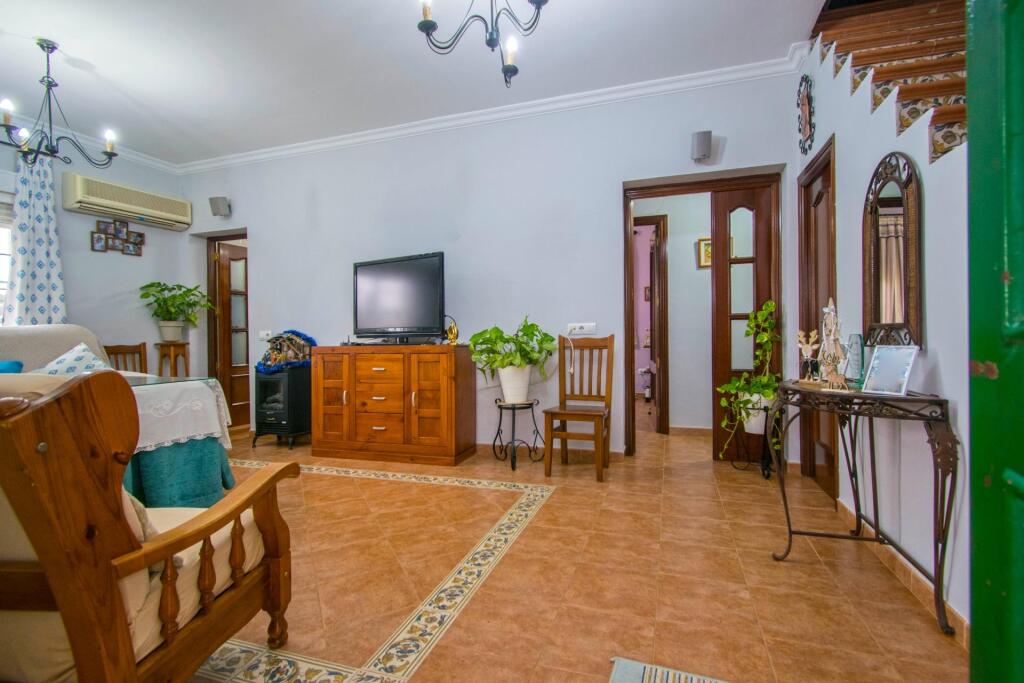 Foto casa en venta en urb. los bancales (viso del alcor)
