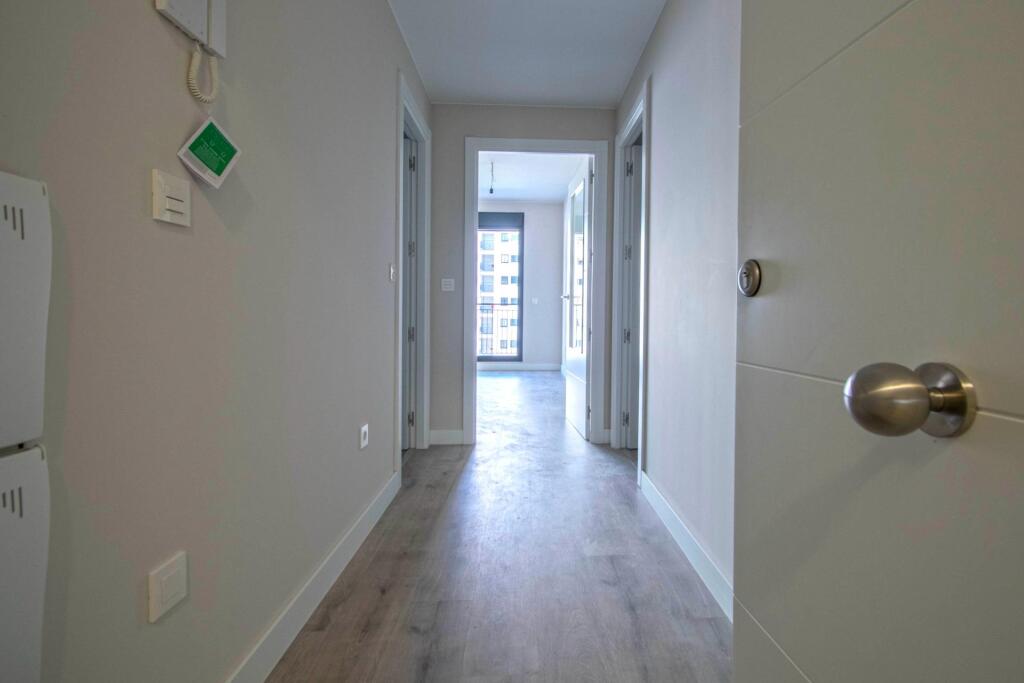 magnífico piso a estrenar con estupendas zonas comunes, garaje y trastero!! foto grande (2)