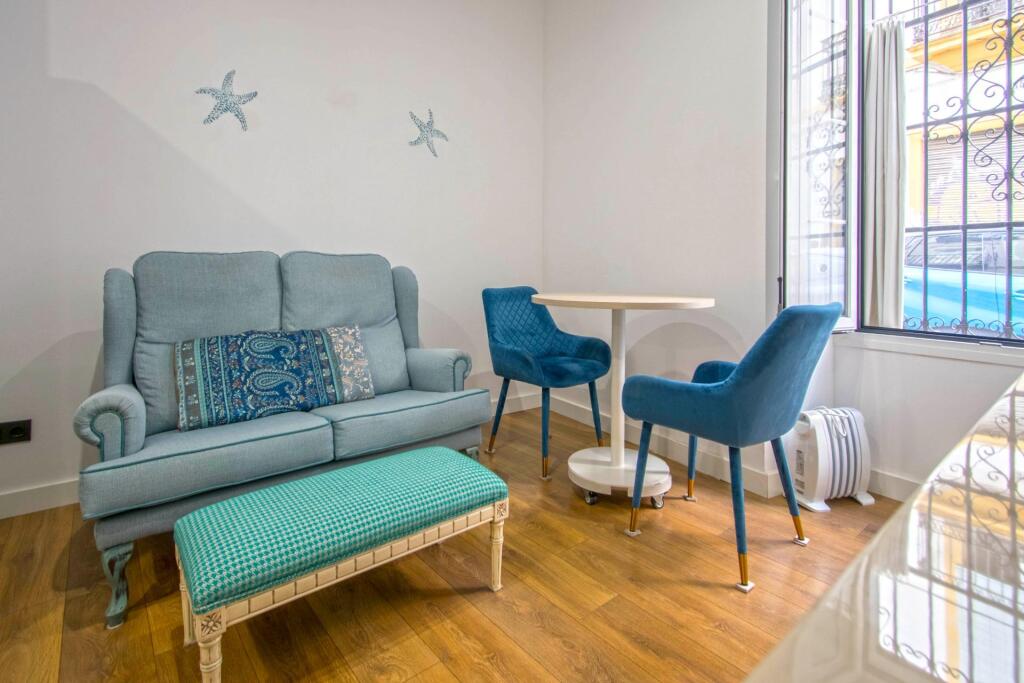 precioso apartamento a estrenar junto plaza de san lorenzo!!! foto grande (3)