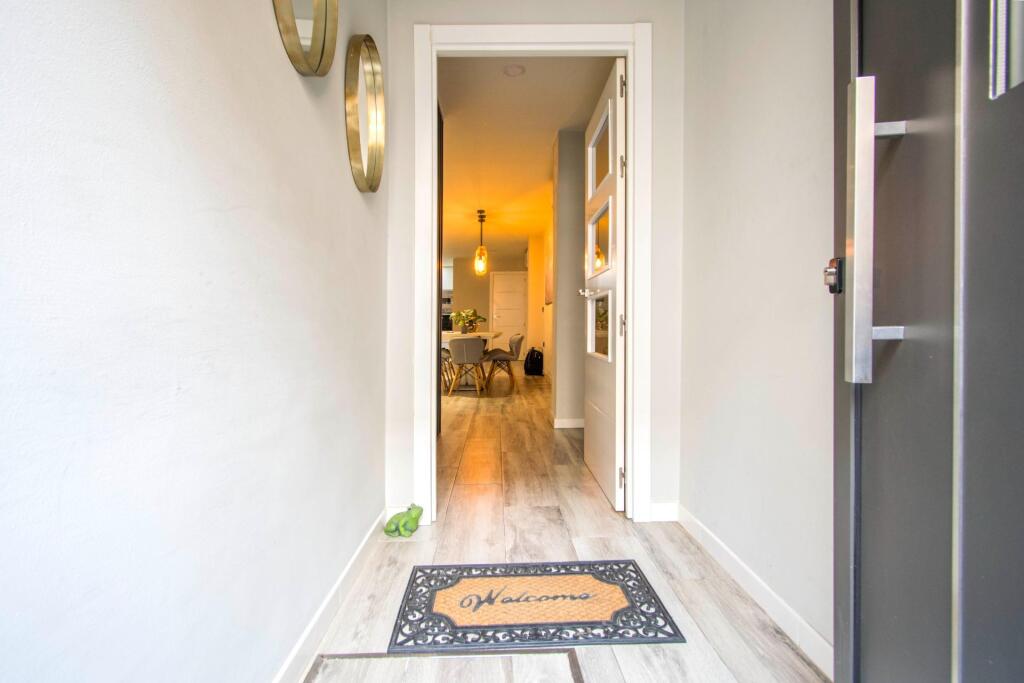 casa recién reformada en venta en c/ compasión foto grande (2)