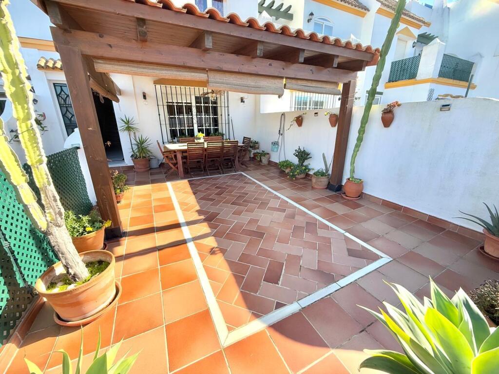 Foto adosado en venta en san fernando (cádiz)