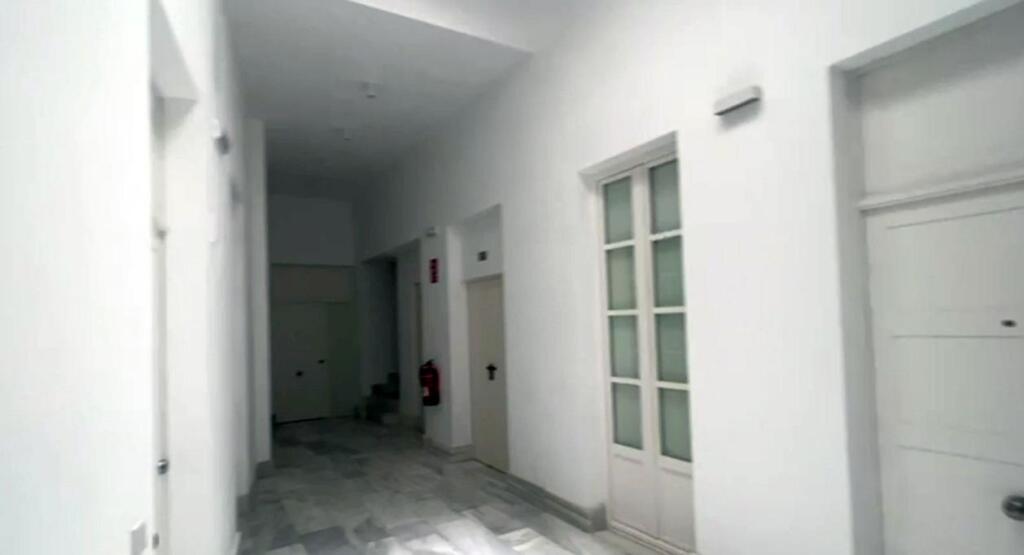 exclusivo apartamento de diseño de 1 dormitorio en pleno centro!!! foto grande (2)