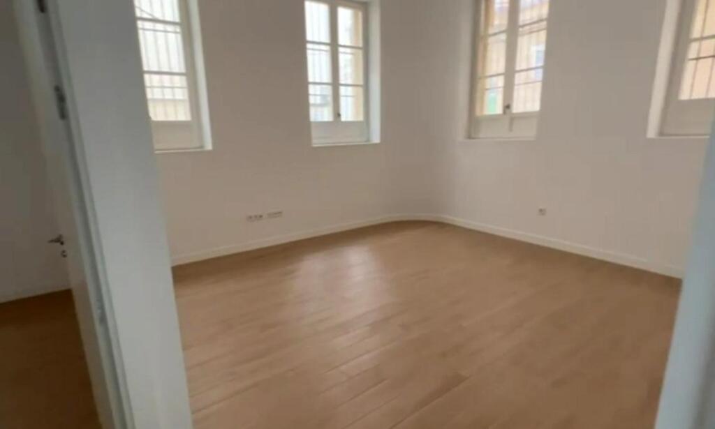 exclusivo apartamento de diseño de 1 dormitorio en pleno centro!!! foto grande (3)