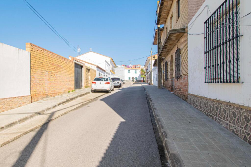 Foto solar urbano en venta en gerena sevilla