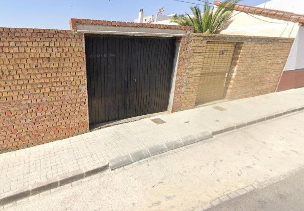 solar urbano en venta en gerena sevilla foto grande (2)