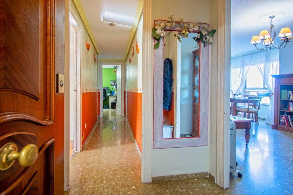 fantástico piso en puerta este1 con plaza de garaje!! foto grande (3)