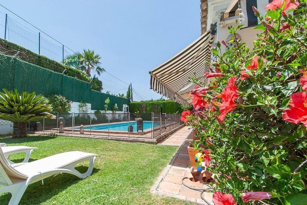 Foto espectacular chalet independiente en urb. exclusiva de la motilla