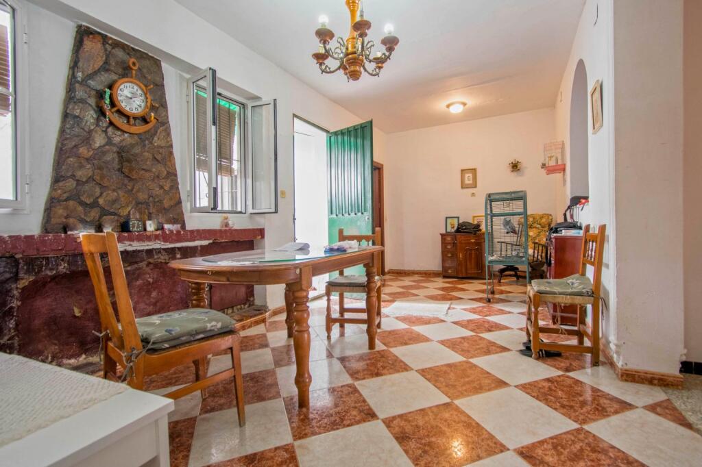 gran casa de pueblo en aznalcázr!!! foto grande (2)