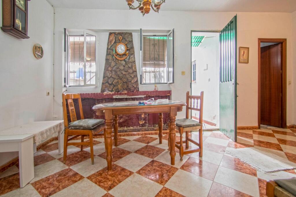 gran casa de pueblo en aznalcázr!!! foto grande (3)
