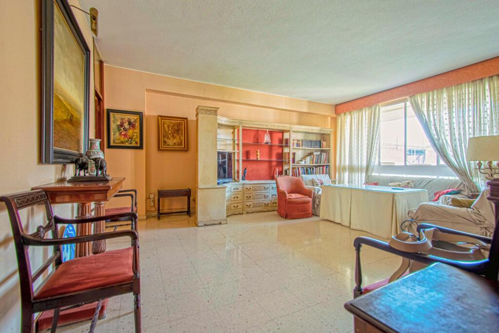magnífico piso en pleno centro de sevilla, en la judería, con garaje y trastero!!! foto grande (3)
