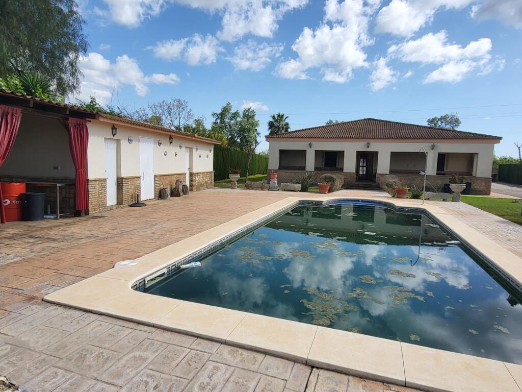 Foto gran chalet en pilas, en la dehesa!!!!