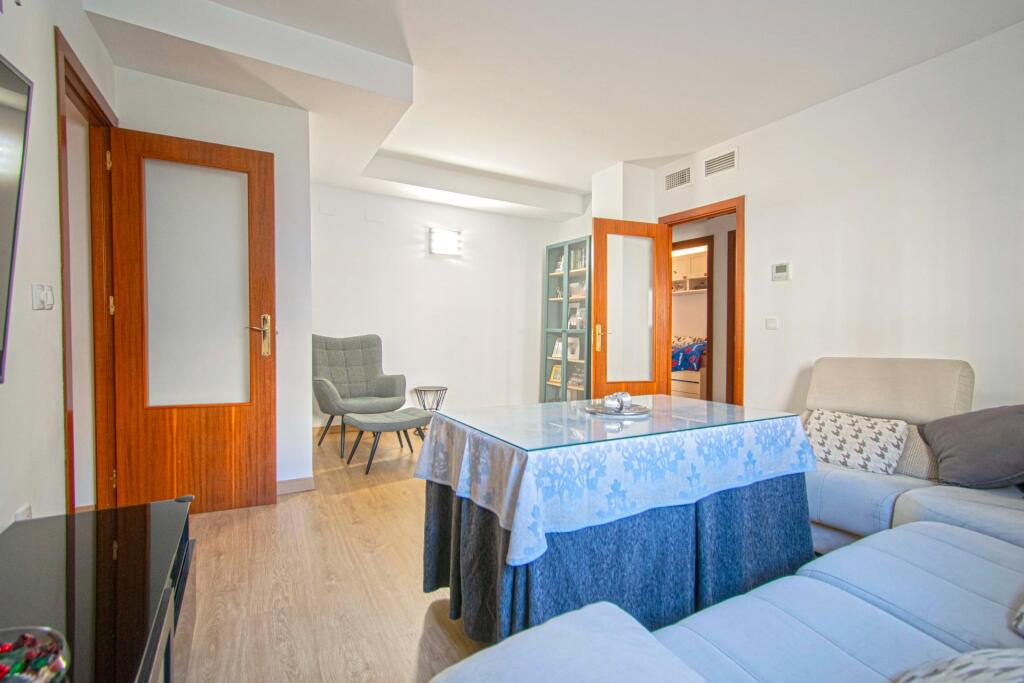 Foto fantástico piso zona emilio lemos con plaza de garaje y trastero!!