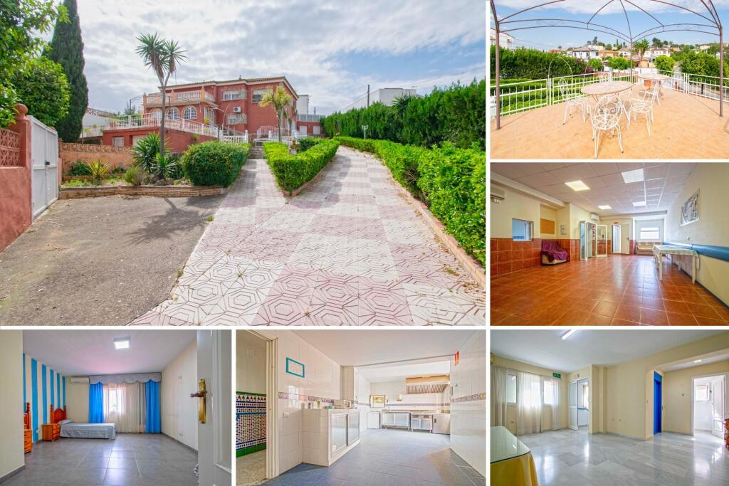 Chalet adosado puebla  de segunda mano - Espectacular chalet independiente en Alcalá de Guadaíra, en urbanización Las Juncosas!!!!