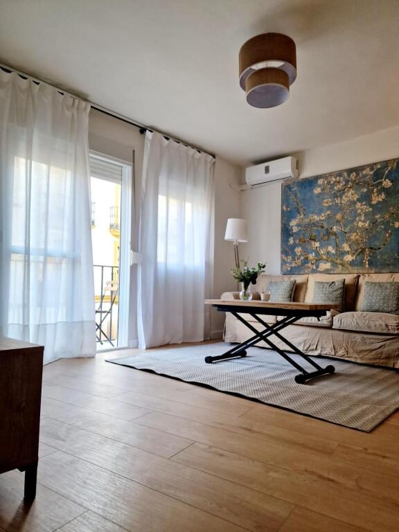 Precioso apartamento  de segunda mano - Precioso apartamento junto calle Betis!!!