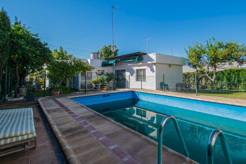 Foto fantástico chalet en alcalá de guadaíra!!!