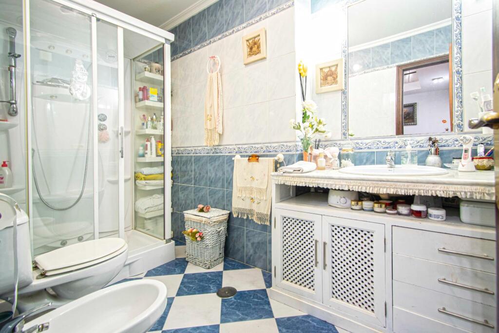 Chalet adosado en Santiponce - foto 14