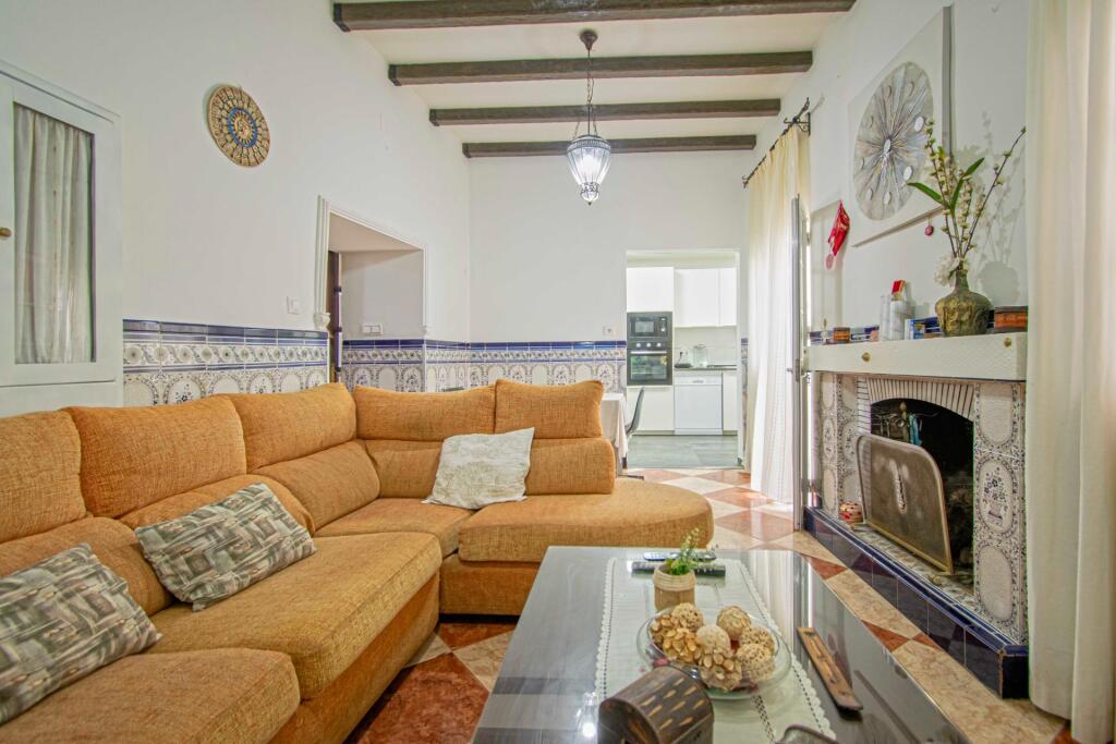 Chalet adosado en Santiponce - foto 18