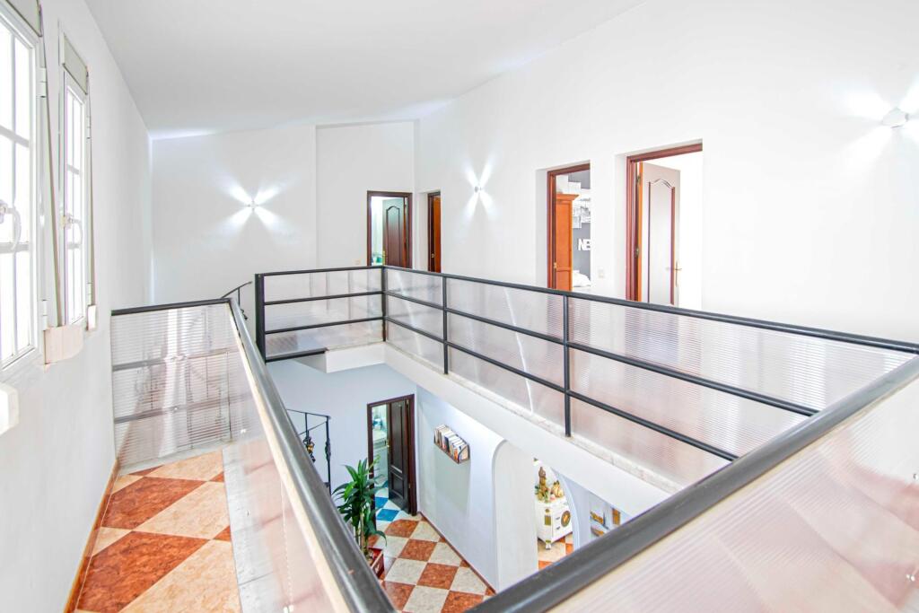 Chalet adosado en Santiponce - foto 25