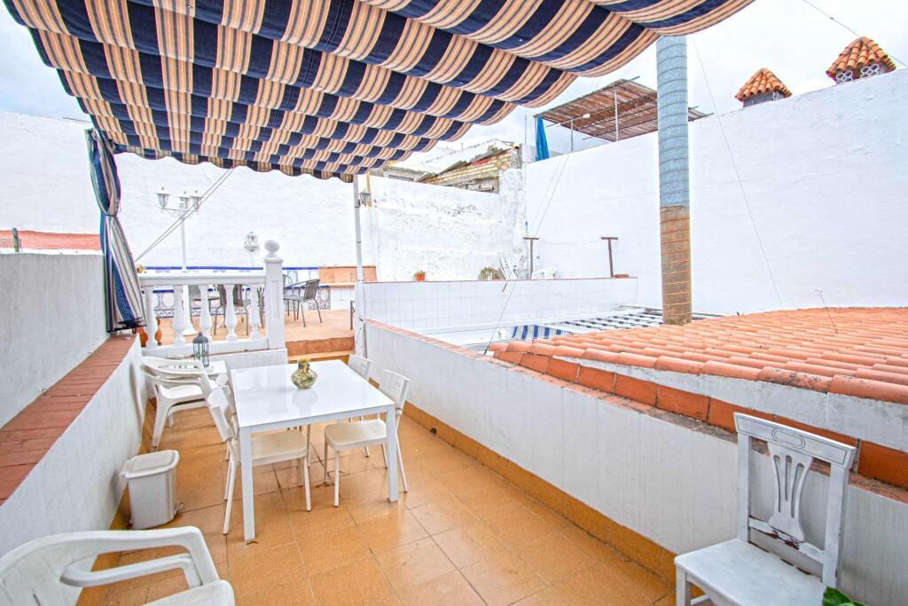 Chalet adosado en Santiponce - foto 26