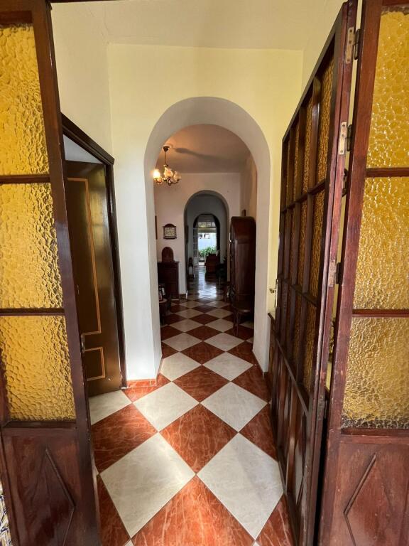 Gran casa en Pilas, junto Plaza Nuestra Señora del Rocío!!!