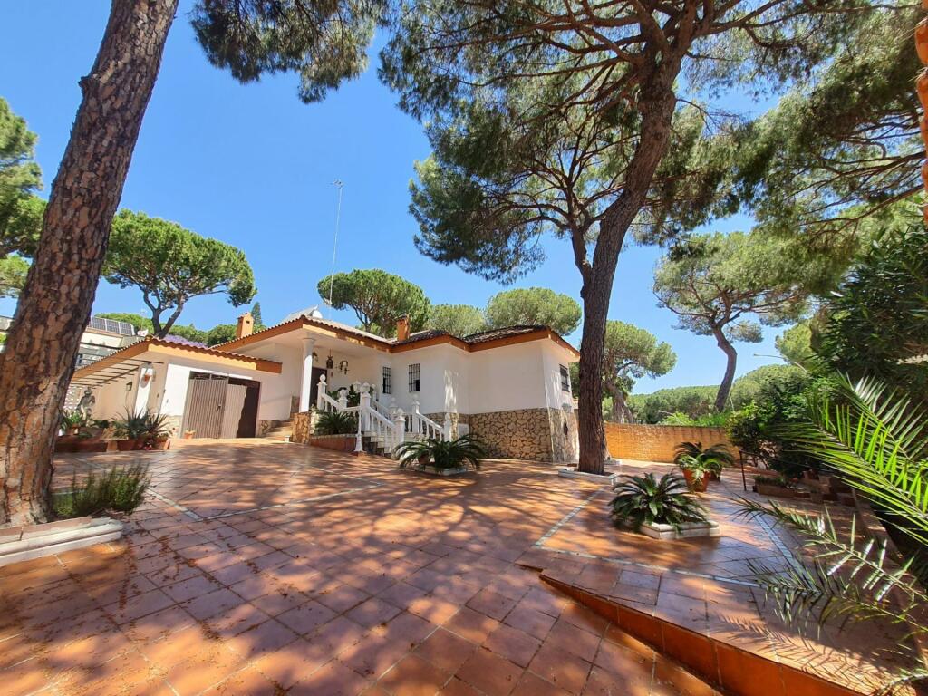 Precioso chalet de una planta en Alcalá de Guadaíra