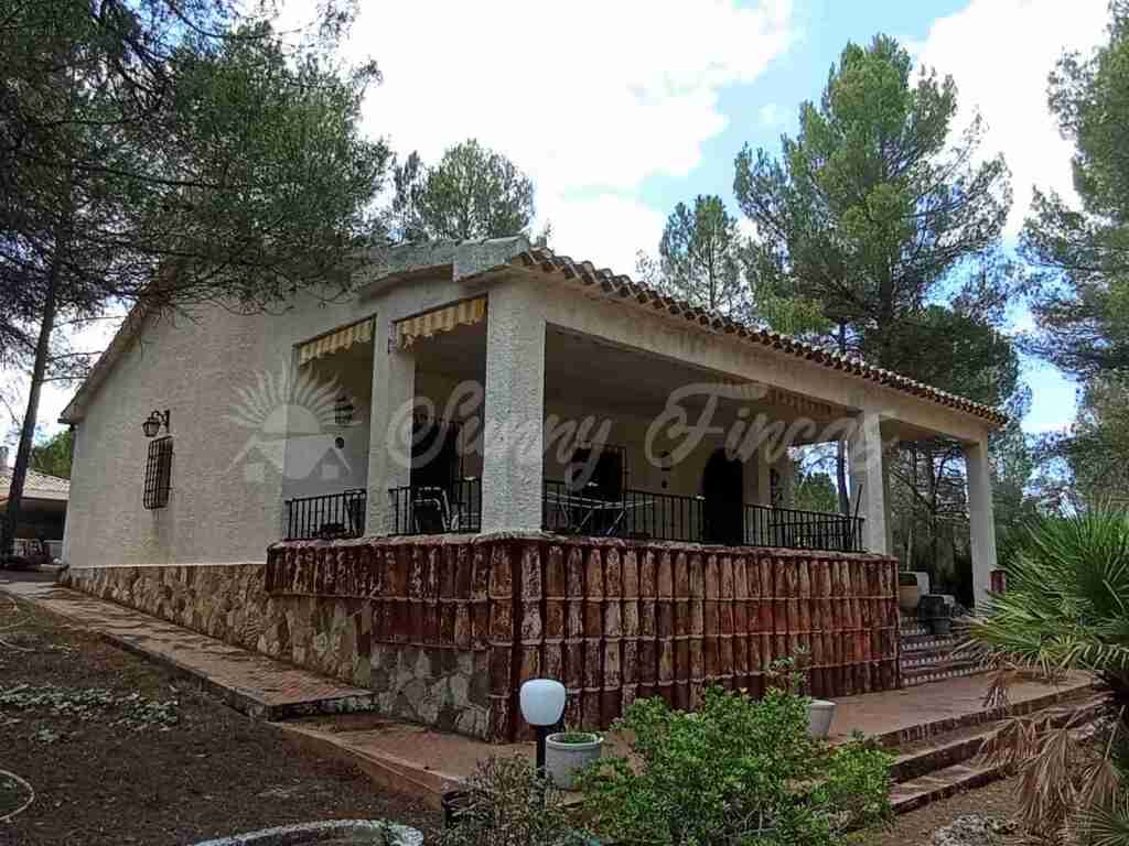 Foto casa-chalet en venta en ayora valencia