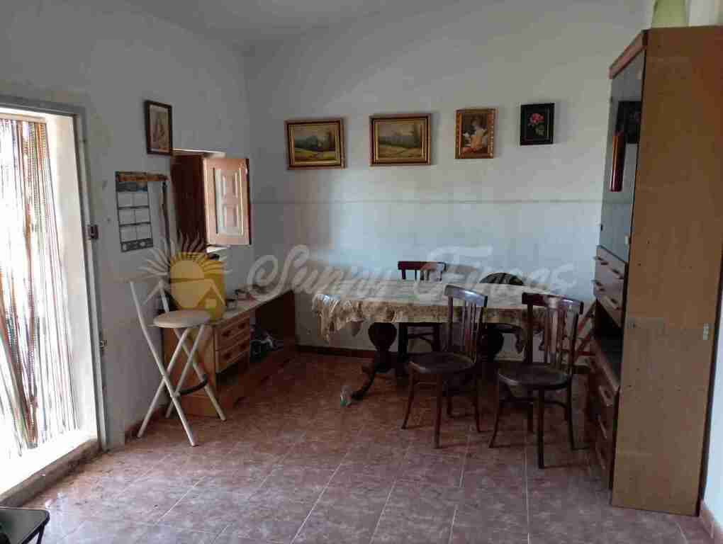 casa de campo-masía en venta en yecla murcia foto grande (3)