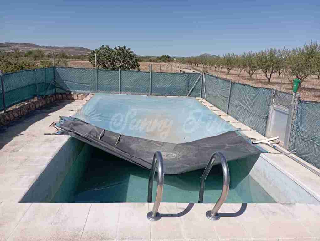 casa de campo-masía en venta en yecla murcia foto grande (2)