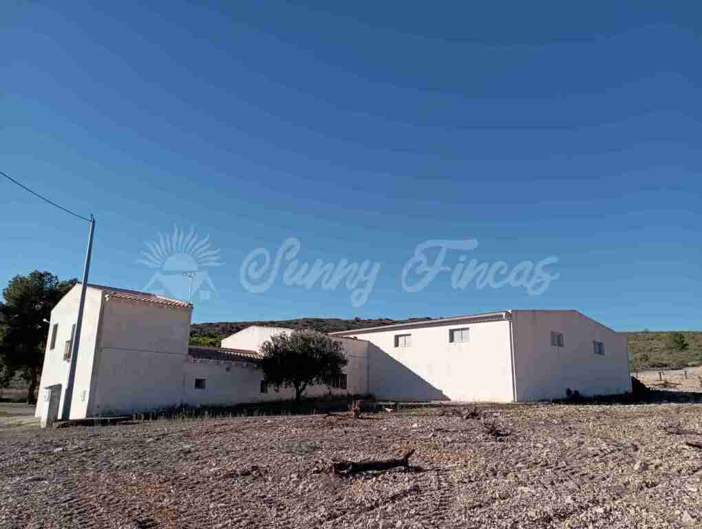 casa de campo-masía en venta en yecla murcia foto grande (2)