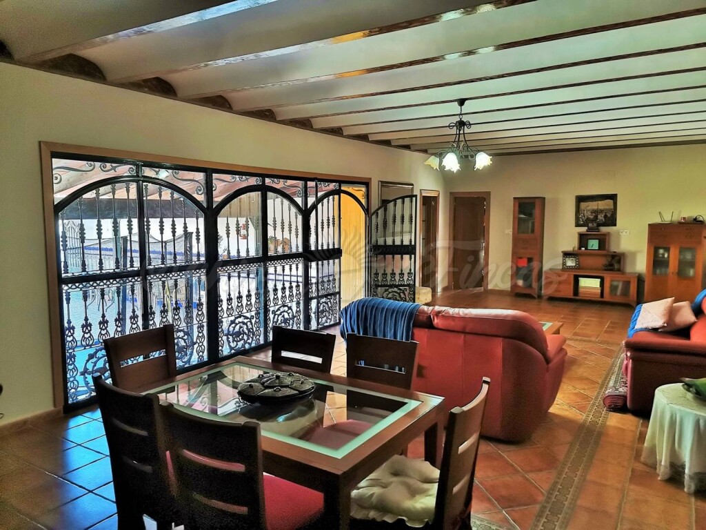 casa-chalet en venta en caudete albacete foto grande (2)
