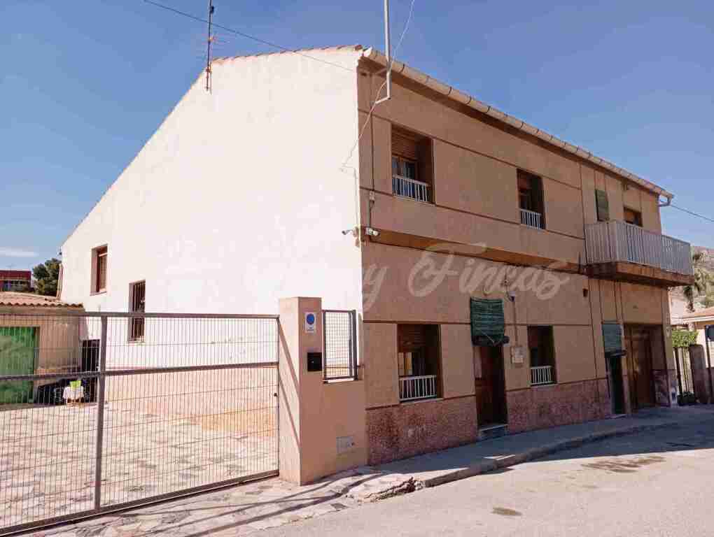 casa de pueblo en venta en algueña alicante foto grande (2)