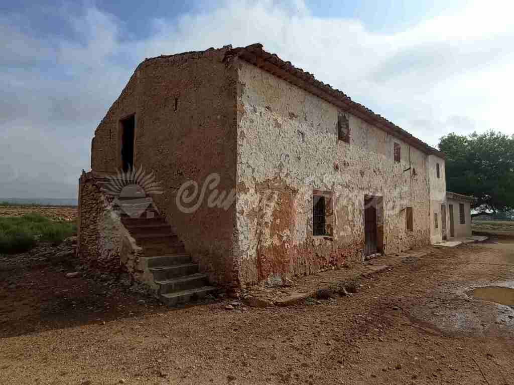 casa de campo-masía en venta en yecla murcia foto grande (2)