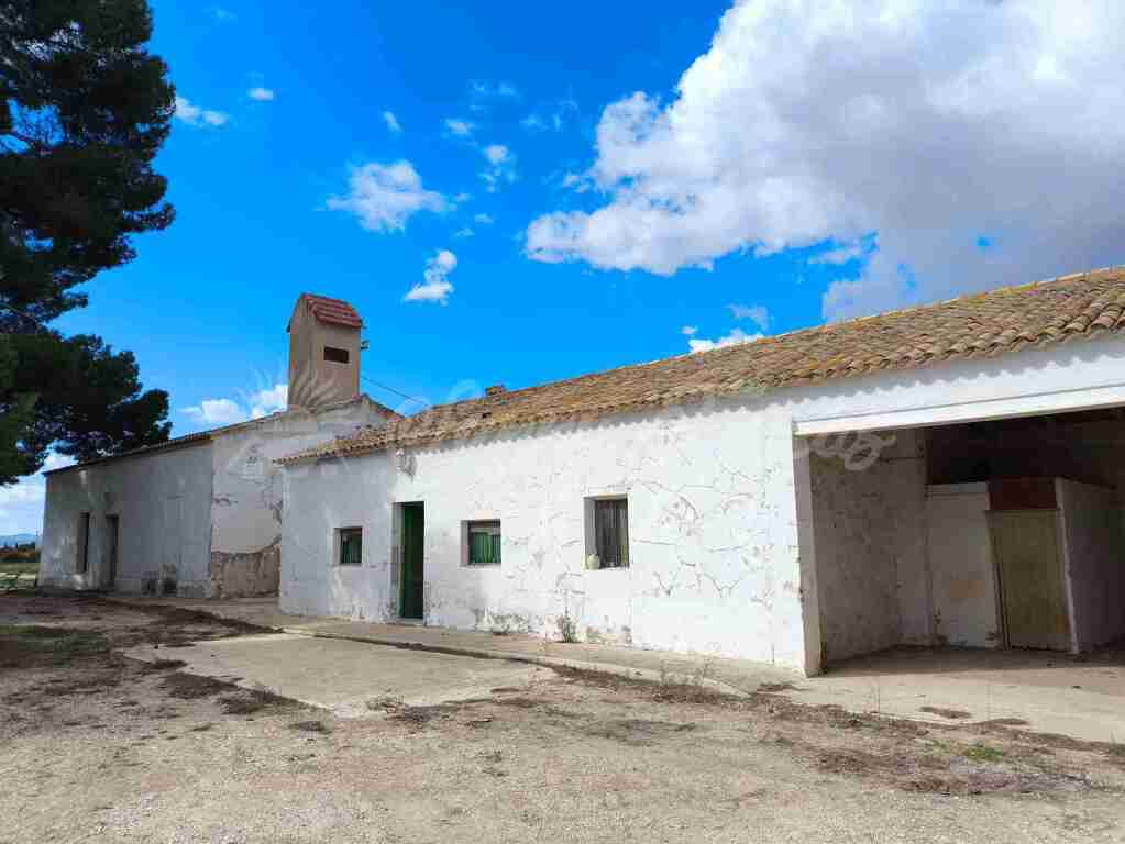 Foto casa de campo-masía en venta en villena alicante