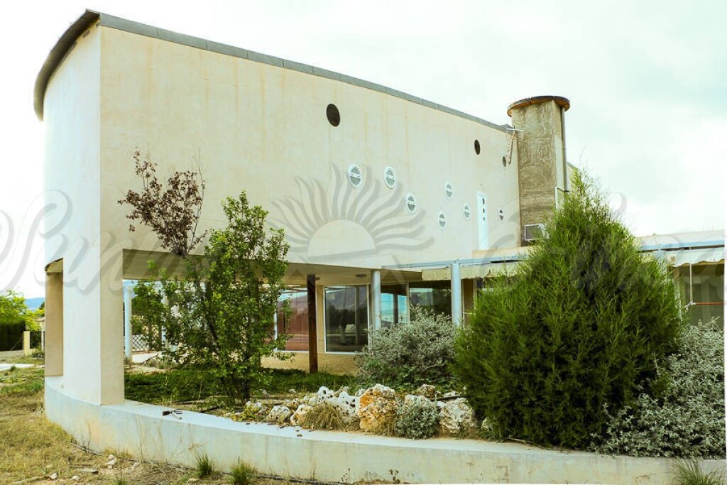 casa-chalet en venta en yecla murcia foto grande (2)