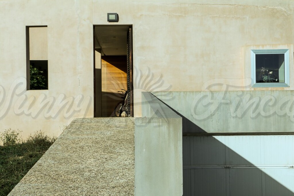 casa-chalet en venta en yecla murcia foto grande (3)