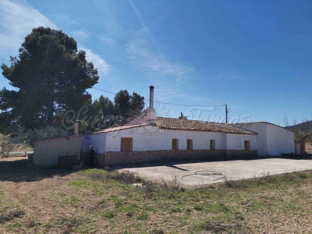 Casa de campo-Masía en Venta en Yecla Murcia 