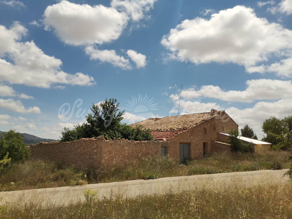 casa de campo-masía en venta en yecla murcia foto grande (2)