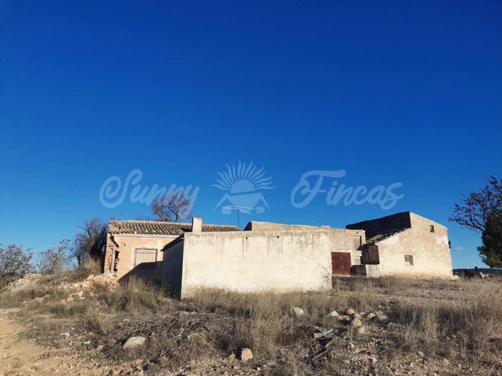 casa de campo-masía en venta en villena alicante foto grande (2)