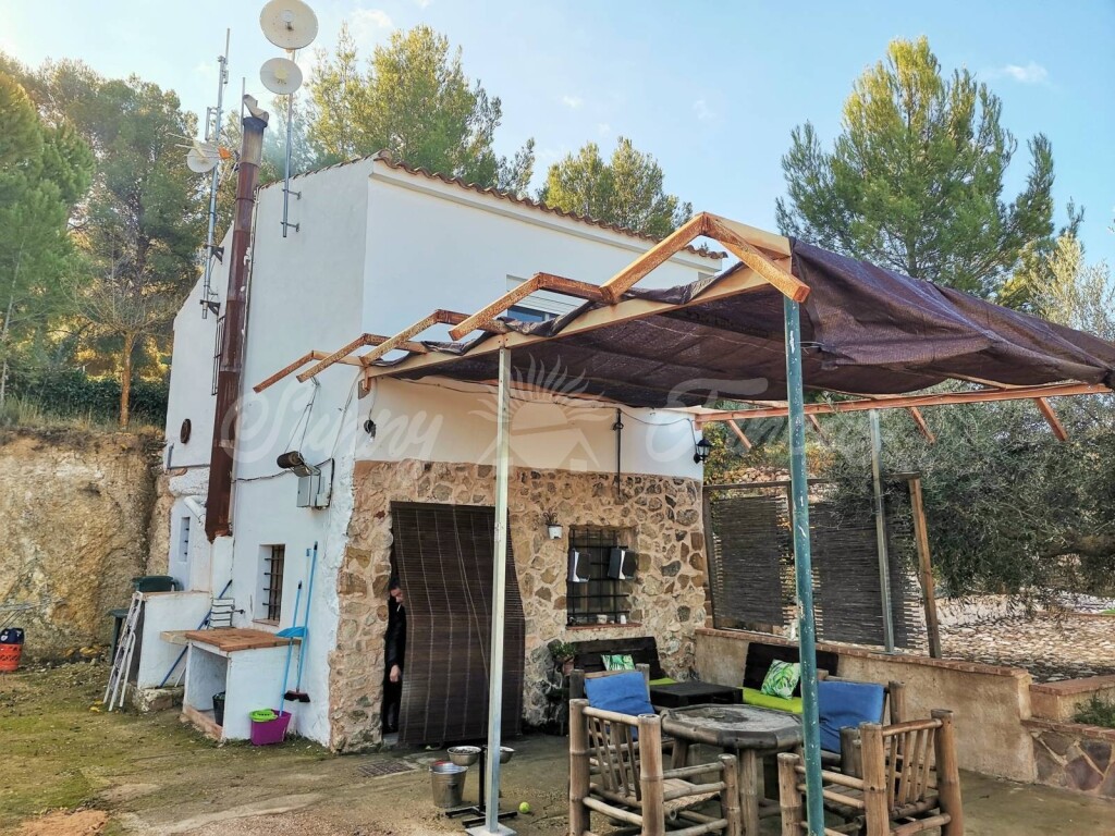 casa de campo-masía en venta en biar alicante foto grande (3)