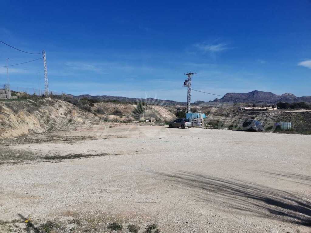 nave industrial en venta en monovar alicante foto grande (3)